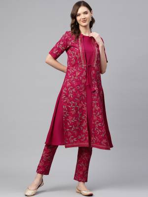 Grab This Readymade Collection Come With Pretty Colored Kurti Come With Matching Bottom And Crepe Fabricated Beautified With Designer Foil Printed