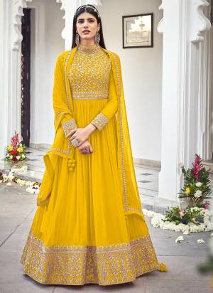 You Will Definitely Earn Lots Of Compliments In This Lovely Suit In Beautifull Colored Top Paired With Pretty Bottom And Dupatta. Its Top Is Fabricated On Faux Georgette Paired With Santoon Fabricated Bottom And Faux Georgette Dupatta Beautified With Heavy Designer Embroidery,Diamond Work.