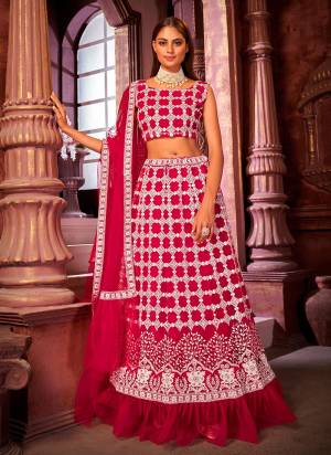 For a Beautiful Look, Grab These Pretty Lehenga Choli Come With Matching Color?Dupatta And Blouse . Its Fabricated On Net Base Pair With Net Blouse And Net Dupatta.Beautified With Designer Multy Embroidery Work.