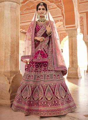 For A Beautifull Look,Grab These Heavy Designer Lehenga Choli In All Over Pretty Look.Its Lehenga And Choli Are Fabricated On Velvet Pair With Net Blouse.Beautified Heavy Designer Work.