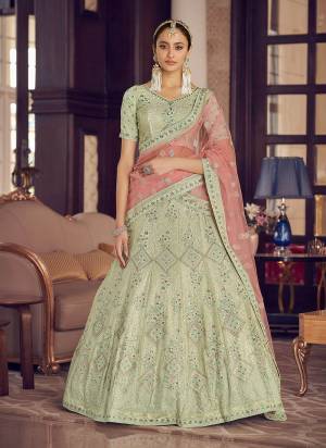 For A Designer Look,Grab These Heavy Deigner Lehenga in All Over Beautiful Colored.These Lehenga is Fabricated On Crepe Pair With Crepe Blouse And Soft Net Dupatta.Its Beaitified With Heavy Designer Work.