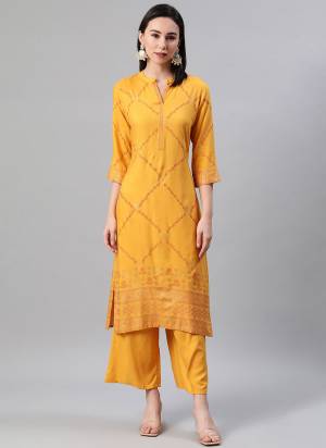 Grab These Casual Wear Beautiful Kurti in Fine Colored.These kurti is Fabricated on Rayon Based With Designer Foil Print Work.Its Available in All Regular Size.Buy Now..