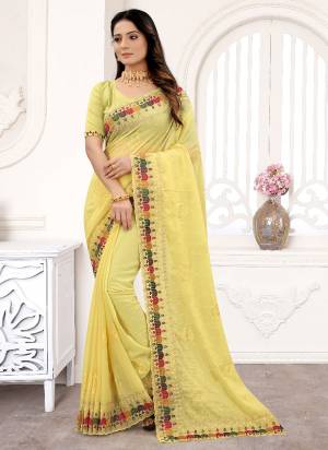 for  A Beautiful Look Grab These Saree in All Over Fine Colored Pair With Blouse.These Saree And Blouse Are Fabricated On Georgette Based.Its Beautified With Designer Embroidery Work.