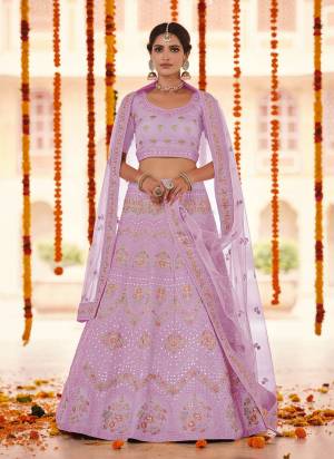 Here Is An Attractive Looking Designer Lehenga Choli in All Over Beautiful Colored.These Lehenga And Blouse Are Fabricated On Organza Pair With Soft Net Dupatta.Its Beautified With Heavy Designer Work.