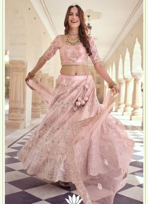 For A Designer Look , Grab These Designer Lehenga in All Over Fine Colored.These Lehenga And Blouse Are Fabricated on Crepe Pair With Soft Net Dupatta.Its Beautified With Designer Work.