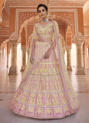 Flaunt Your Rich And Elegant Look Wearing This Designer?Lehenga Choli in All Over Beautiful Colored.These Lehenga And Blouse Are Fabricated On Organza Pair With Soft Net Blouse.Its Beautified With Heavy Designer Work.