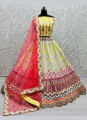 Looking Different,Grab These Lehenga in Beautiful Colored.These Lehenga And Blouse Are Fabricated On Georgette Based.Pair With Soft Net Blouse.Its Beautified With Heavy Designer Work.