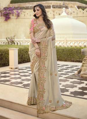 Grab These Designer Saree in Fine Colored Pair With Desiggner Blouse.These Saree And Blouse Are Fabricated On Art Silk.Its Beautified With Heavy Designer Embroidery Work.