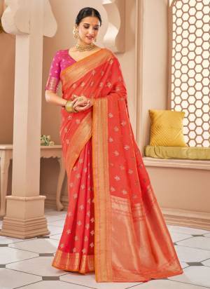 Grab These Festive Wear Saree in Beautiful Colored.These Saree And Blouse Are Fabricated On Banarasi Silk.Its Beautified With Heavy Jari Wevon Designer Work.