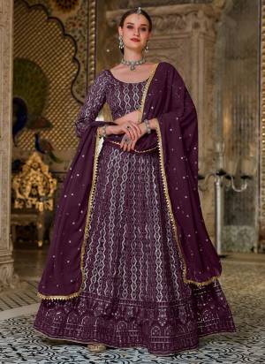 Look Pretty In?These Beautiful Colored Lehenga Choli.These Lehenga And Blouse Are Fabricated On Georgette Pair With Georgette Dupatta.Its Beautified With Heavy Sequance Embroidery Work.