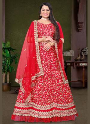 For A Proper Look,Grab These Designer Lehenga Choli in Fine Colored.These Lehenga And Blouse Are Fabricated On Malay Satin Silk Pair With Net Dupatta.Its Beautified With Heavy Designer Work.