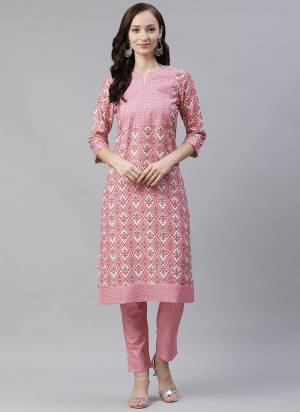 For A Casual Wear,Buy These Readymade Kurti in Pretty Colored.Its Fabricated On Rayon With Designer Digital Printed Work.Its Available in All Regular Size.