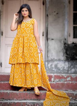 Grab These Readymade Suit in All Over Fine Colored.These Top And Bottom Are Fabricated On Cotton Pair With Cotton Dupatta.Its Beautified With Hand Mirror Embroidery Work.