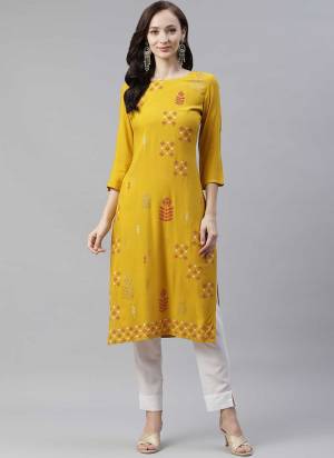 Grab These Casual Wear Kurti in fine Colored.These kurti is Fabricated On Rayon.Its Beautified With Designer Digital Printed.Its Available in All Regular Size.