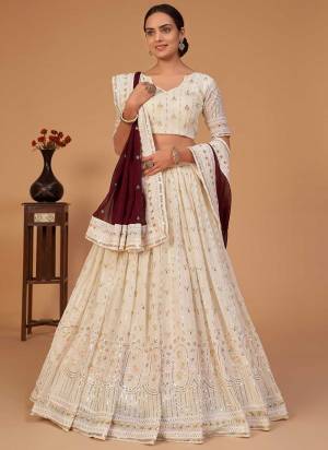 Grab These Designer Looking Lehenga in All Over Beautiful Colored.These Lehenga And Blouse Are Fabricated On Georgette Pair With Georgette Dupatta.its Beautified With Heavy Designer Work.