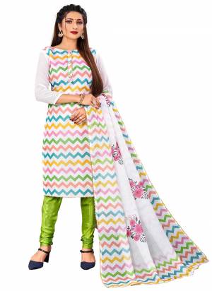 Grab These Casual Wear Dress Come With All Over Fine Colored.These Top And Dupatta Are fabricated on Kota Cheks Pair With Santoon Dupatta.Its Beautified With Digital Printed Work.