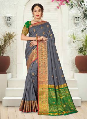 For A Casual Wear,Grab These Saree in Fine Colored Pair With Blouse.These Saree and Blouse Are Fabricated On Silk.Its Beautified With Heavy Jari Wevon Designer Work.