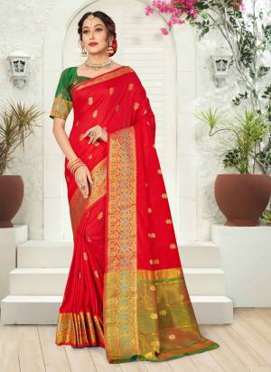 For A Casual Wear,Grab These Saree in Fine Colored Pair With Blouse.These Saree and Blouse Are Fabricated On Silk.Its Beautified With Heavy Jari Wevon Designer Work.