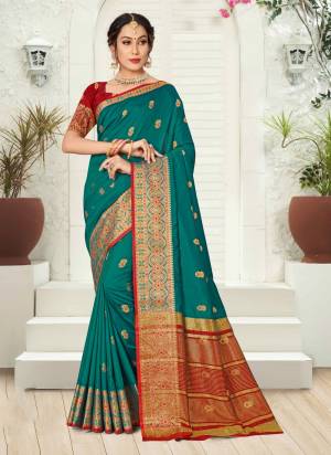 For A Casual Wear,Grab These Saree in Fine Colored Pair With Blouse.These Saree and Blouse Are Fabricated On Silk.Its Beautified With Heavy Jari Wevon Designer Work.