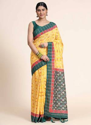 For A Beautiful Look,Grab These Fine Colored Saree Pair With Blouse.These Saree is Fabricated On Chanderi Cotton Pair With Silk Blouse.Its Beautified With Viscose Digital Printed And Weaving Sequance Designer Work.