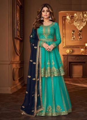 For A Designer Look,Grab These Suit in All Over Fine Colored.These Top And Bottom Are Fabricated On Georgette Pair With Georgette Dupatta.Its Beautified With Designer Sequance Embroidery Work.