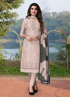 For A Feastive Wear,Grab These Suit in Fine Colored Pair With Bottom And Dupatta.These Top is Fabricated On Modal Chanderi Pair With Santoon Bottom And Fancy Dupatta.Its Beautified With Fancy Embroidery Work.