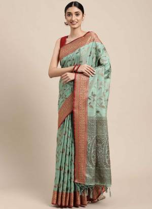 For A Beautiful Look,Grab These Saree in Fine Colored Pair With Blouse.These Saree And Blouse Are Fabricated On Cotton.Its Beautified With Heavy Wevon Handloom Designer Work.