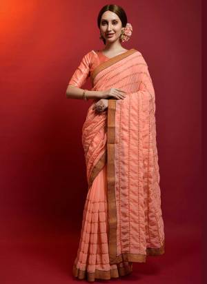 For A Diffrent Look,Grab These Saree in All Over Fine Colored Pair With Blouse.These Saree is Fabricated On Georgette Pair With  Satin Banglori Silk.its Beautified With Paper Mirror Embroidery Linening Work.