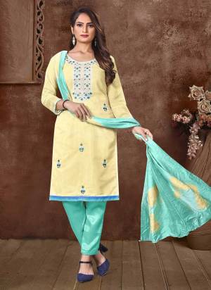 For A Casual Wear,Grab These Suit in All Over Fine Colored Pair With Bottom And Dupatta.These Top is Fabricated On Modal Silk Pair With Santoon Bottom And Godwal Dupatta.Its Beautified With Designer Sequance Embroidery Work.