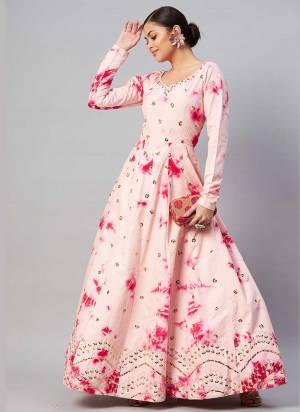 Grab These Anarkali Gown in Fine Colored.These Gown is Fabricated On Cotton.Its Beatified With Designer Shibori Printed,Sequance Embroidery Work.