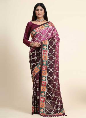 Grab These Saree in Fine Colored Pair With Blouse.These Saree is Fabricated On Chinon Silk Pair With Silk Blouse.Its Beautified With Pedding,Embroidery,Diamond Work.