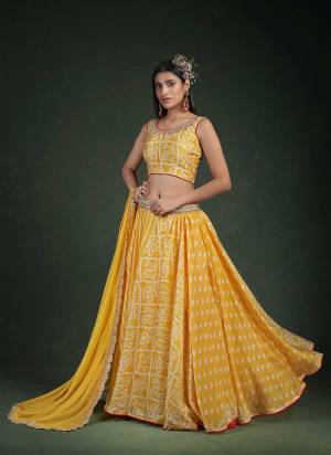 For A Designer Look,Grab These Lehenga Choli in Fine Colored.These Lehenga And Blouse Are Fabricated On Chinon Pair With Georgette Dupatta.Its Beautified With Jari,Thread Embroidery Work.