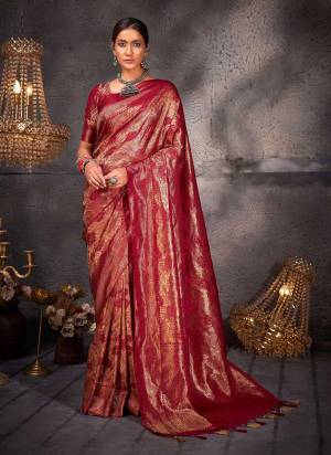 Looking These Festive Wear Saree in Fine Colored.These Saree And Blouse is Fabricated On Kanjivaram Silk.Its Beautified With Weavon Designer Work.