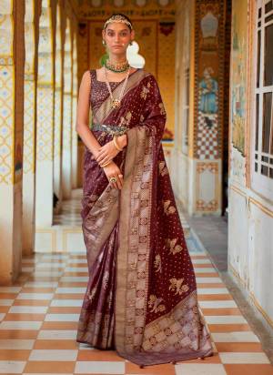 Grab These Festive Wear Saree in Fine Colored.These Saree And Blouse is Fabricated On Smooth Silk Pair.Its Beautified With Weavon Designer Work With Foil Printed.