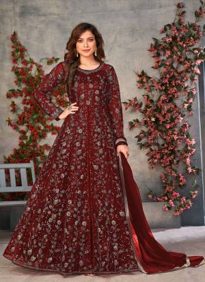 Attrective These Anarkali Suit in Fine Colored Pair With Bottom And Dupatta.These Top And Dupatta Are Fabricated On Soft Net Pair With Japan Satin Bottom.Its Beautified With Japan Satin Inner.Its Beautified With Heavy Designer Sequance Embroidery Work.