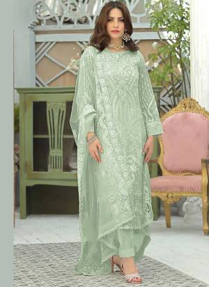 Attrective These Designer Suit in Fine Colored Pair With Bottom And Dupatta.These Top Are Faux Georgette And Dupatta Are Fabricated On Nazneen Pair With Santoon Bottom.Its Beautified With Santoon Inner.Its Beautified With Heavy Designer Embroidery Work.