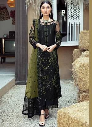 Attrective These Suit in Fine Colored Pair With Bottom And Dupatta.These Top And Dupatta Are Faux Georgette And Pair With Santoon Bottom.Its Beautified With Santoon Inner.Its Beautified With Heavy Designer Embroidery Work.