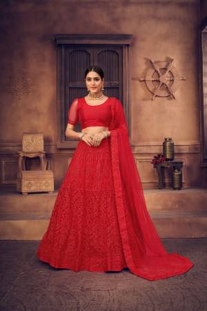 For A Designer Look,Grab These Lehenga Choli in Fine Colored.These Lehenga Choli Are Net And Dupatta Are Fabricated On Net Pair.Its Beautified With Fancy Designer Multy Thread Embroidery,Diamond Work.