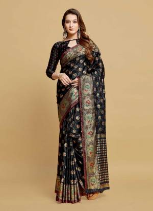 Grab These Party Wear Saree in Fine Colored.These Saree is Fabricated On Silk Pair With Blouse.Its Beautified With Heavy Weaving Jacquard Designer.