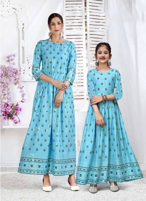 Maa Gown Rate-749/- And Kids Rate-649/- Without GST