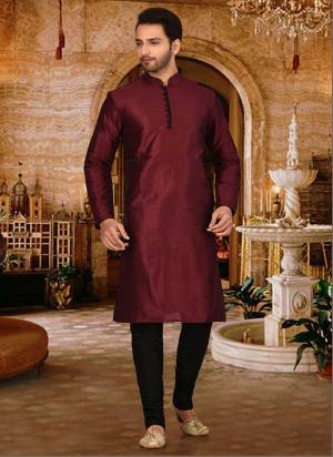 For A Festive Wear,Grab These Readymade Kurta With Chudidar Payjama Pair in Fine Colored.These Kurta And Chudidar Are Fabricated on Dupion Silk Pair.Its Beautified With Solid With Piping Coller .