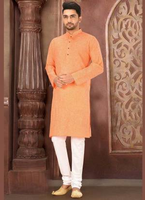 For A Festive Wear,Grab These Readymade Kurta With Chudidar Payjama Pair in Fine Colored.These Kurta Are Slub Cotton And Chudidar Are Fabricated on Cotton Pair.Its Beautified With Solid .