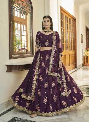 For A Designer Look,Grab These Lehenga Choli in Fine Colored.These Lehenga And Blouse Are Fabricated On Organza Pair With Butterfly Net Dupatta.Its Beautified With Heavy Jari,Thread, Sequance Embroidery Work.