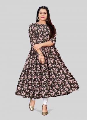 Attrective Looking These Beautiful Looking Readymade Long Kurti.These Kurti is Fabricated On Georgette.Its Beautified With Designer Printed.