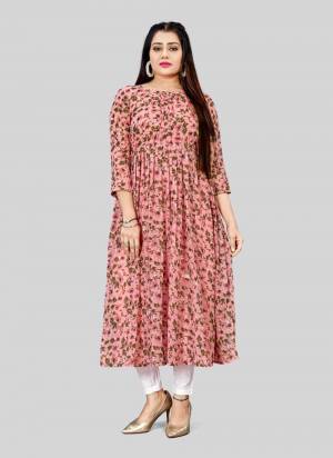 Attrective Looking These Beautiful Looking Readymade Long Kurti.These Kurti is Fabricated On Georgette.Its Beautified With Designer Printed.