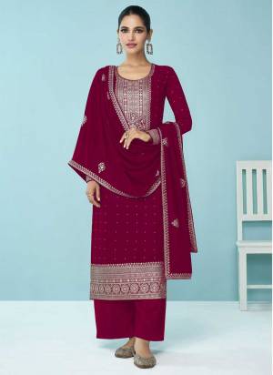 Attrective These Party Wear Plazzo Suit in Fine Colored Pair With Bottom And Dupatta.These Top And Dupatta Are Fabricated On Faux Georgette Pair With Faux Georgette Bottom.Its Beautified With Santoon Inner.Its Beautified With Heavy Designer Embroidery Work.