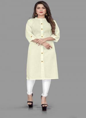 Attrective These Beautiful Looking Readymade Long Kurti.These Kurti is Fabricated On Cotton Slub.Its Beautified With Solid.