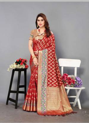 Attrective This Wedding Partywear Saree Paired With Blouse.This Saree And Blouse Are Soft Silk Based Fabric With Weaving Jacquard Rich Pallu Designer. Buy This Pretty Saree Now.