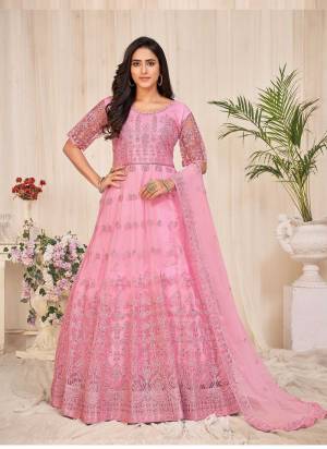 Grab These Anarkali Suit in Fine Colored Pair With Bottom And Dupatta.These Top Are Net And Dupatta Are Fabricated On Net Pair With Santoon Bottom.Its Beautified With Heavy Designer Embroidery Work.