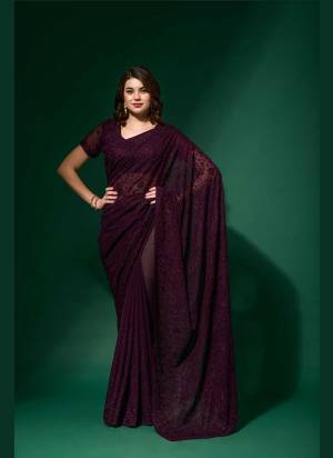 Grab These Party Wear Saree in Fine Colored.These Saree Are Georgette And Blouse is Georgette Fabricated.Its Beautified With Blooming Color,Designer Tone To Tone Thread Embroidery,Diamond Work.